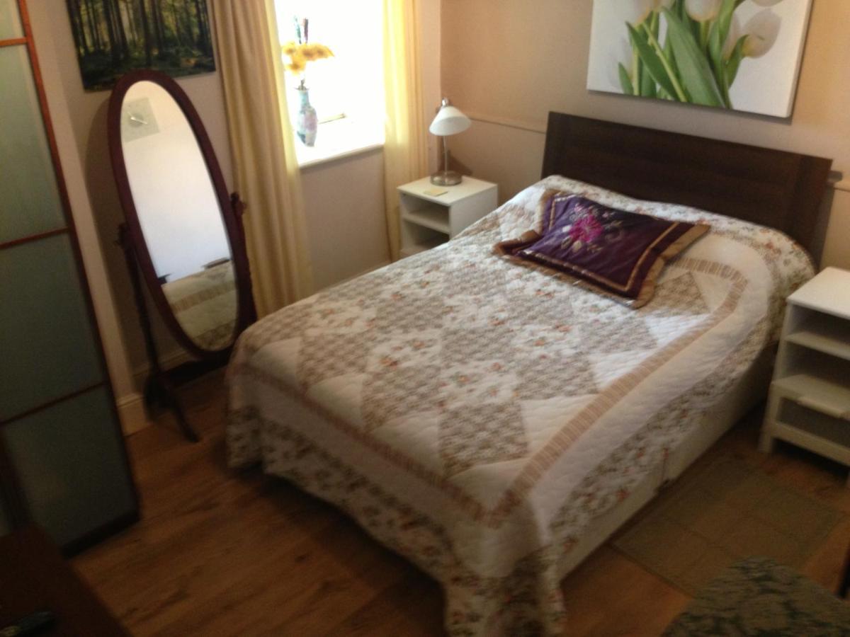 The Kings Arms Bed & Breakfast Midsomer Norton Room photo